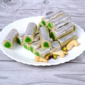 KAJU PISTA ROLLS